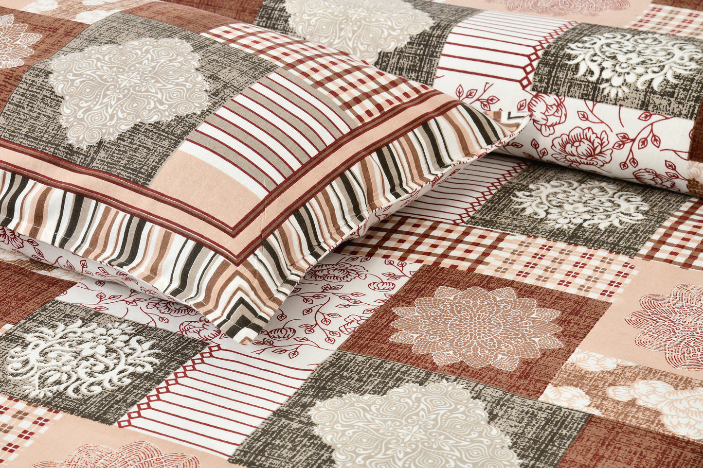 100/108 Aachal Viscose Mix Super King Size Double Bedsheet with 2 Pillow Covers, Elegant & Luxurious Feel - HLB28