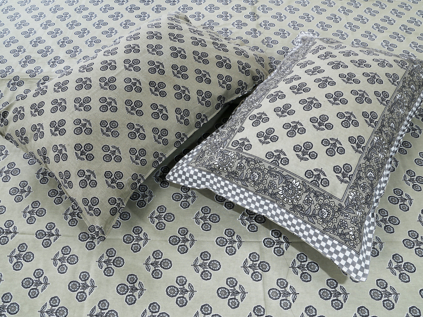 90/108 Fortune 100% Cotton Standard King Size Double Bedsheet with 2 Pillow Covers, Premium Comfort & Smooth Texture - HLB09