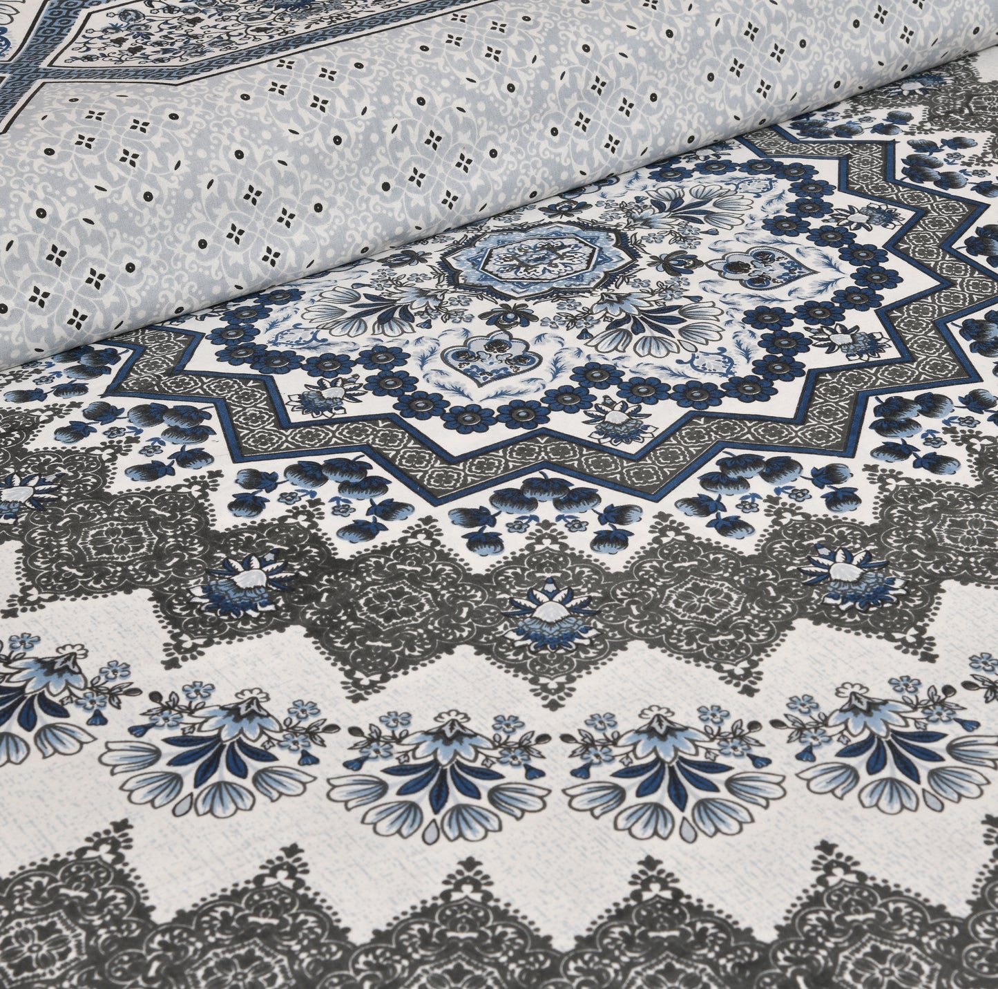 100/108 Kaleen Viscose Mix Super King Size Double Bedsheet with 2 Pillow Covers, Smooth Texture & Elegant Look - HLB33