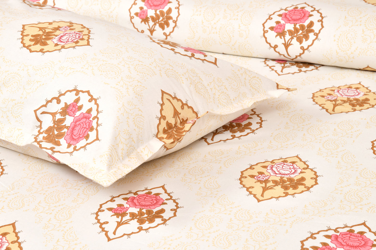 100/108 Pushpa Viscose Mix Super King Size Double Bedsheet with 2 Pillow Covers, Floral Design & Premium Comfort - HLB31