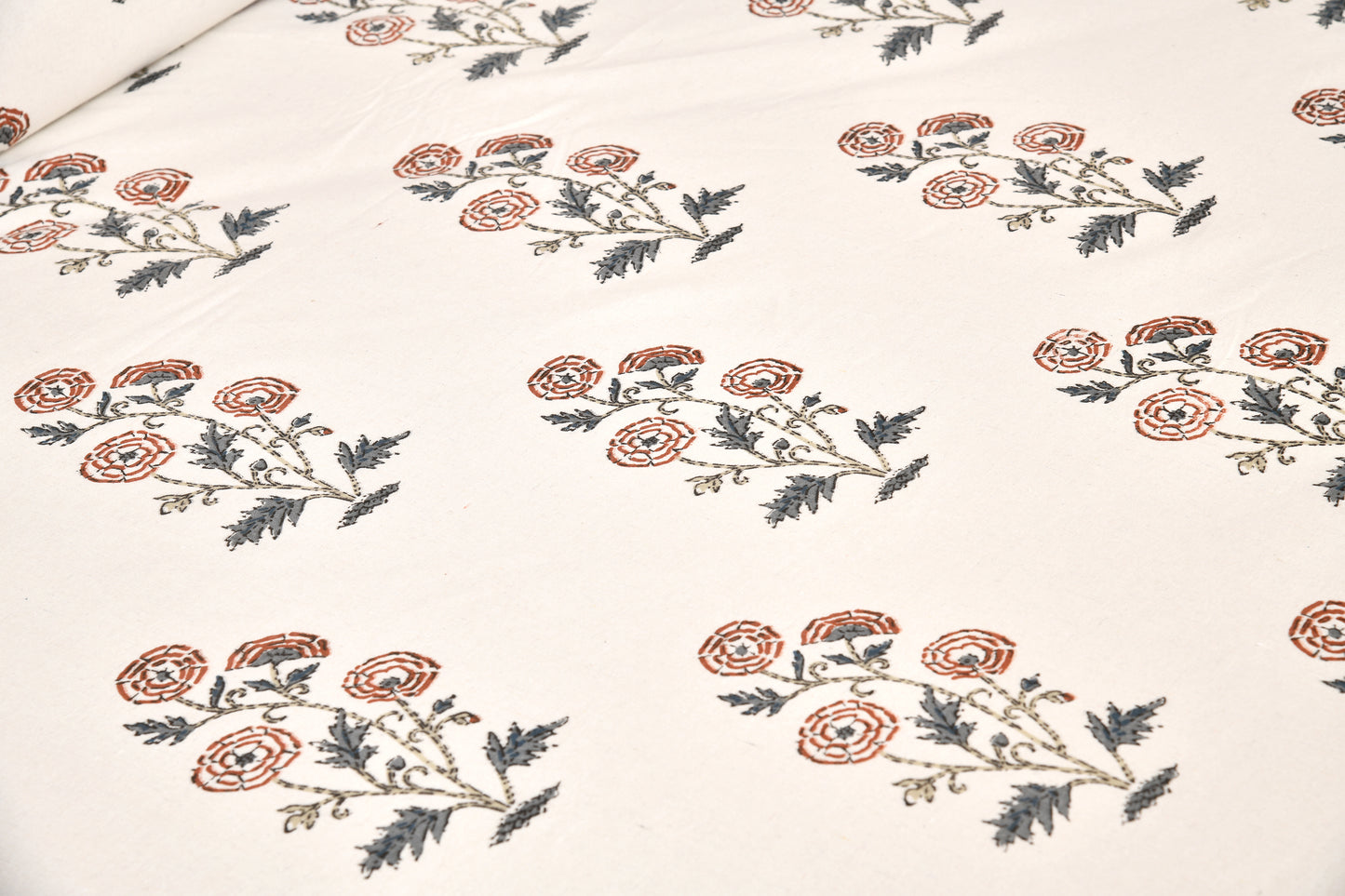 100/108 Pushpa Viscose Mix Super King Size Double Bedsheet with 2 Pillow Covers, Floral Design & Premium Comfort - HLB31