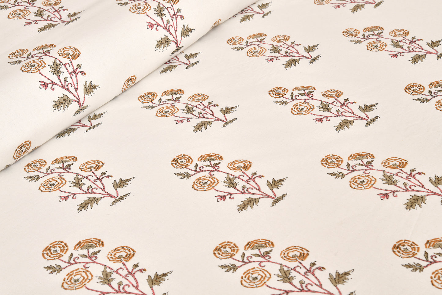 100/108 Pushpa Viscose Mix Super King Size Double Bedsheet with 2 Pillow Covers, Floral Design & Premium Comfort - HLB31