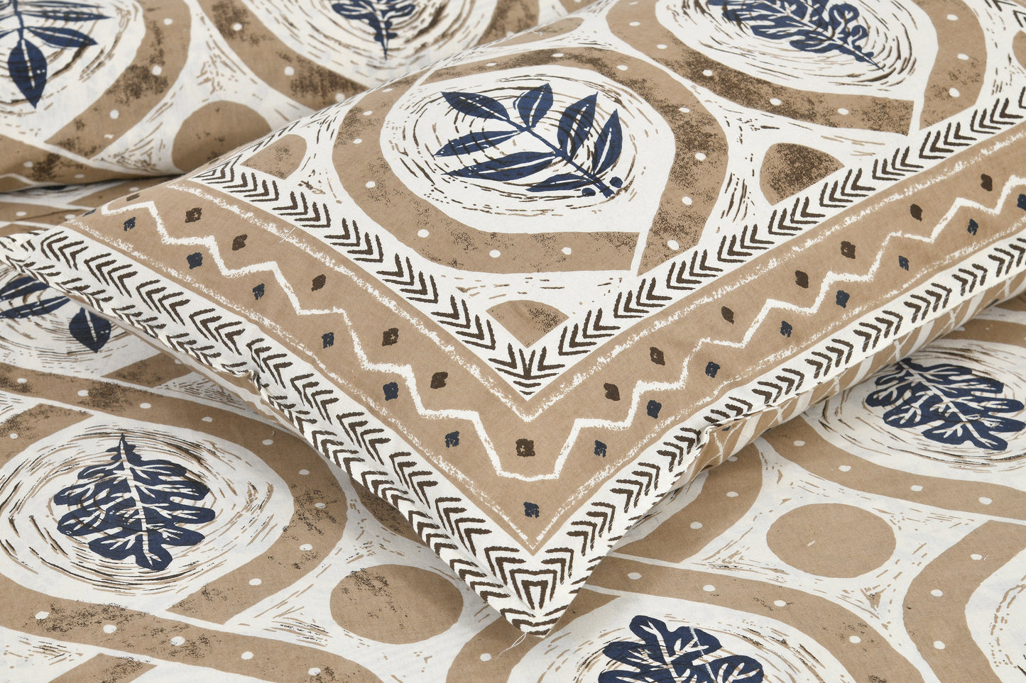 108/108 Rudraksh Viscose Mix Jumbo Size Double Bedsheet with 2 Pillow Covers, Luxurious & Soft Feel - HLB57