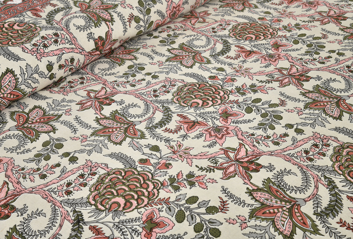 100/108 Satrangi Viscose Mix Super King Size Double Bedsheet with 2 Pillow Covers, Ultra-Soft & Vibrant Design - HLB26