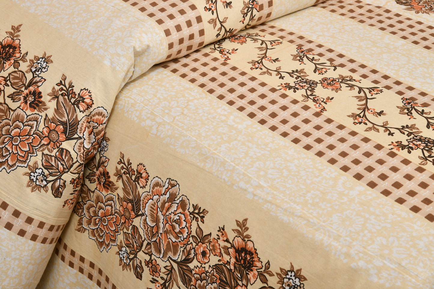 100/108 Spain Viscose Mix Super King Size Double Bedsheet with 2 Pillow Covers, Breathable & Comfortable - HLB30