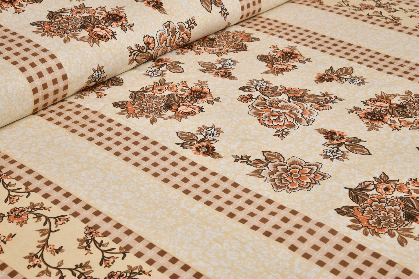 100/108 Spain Viscose Mix Super King Size Double Bedsheet with 2 Pillow Covers, Breathable & Comfortable - HLB30