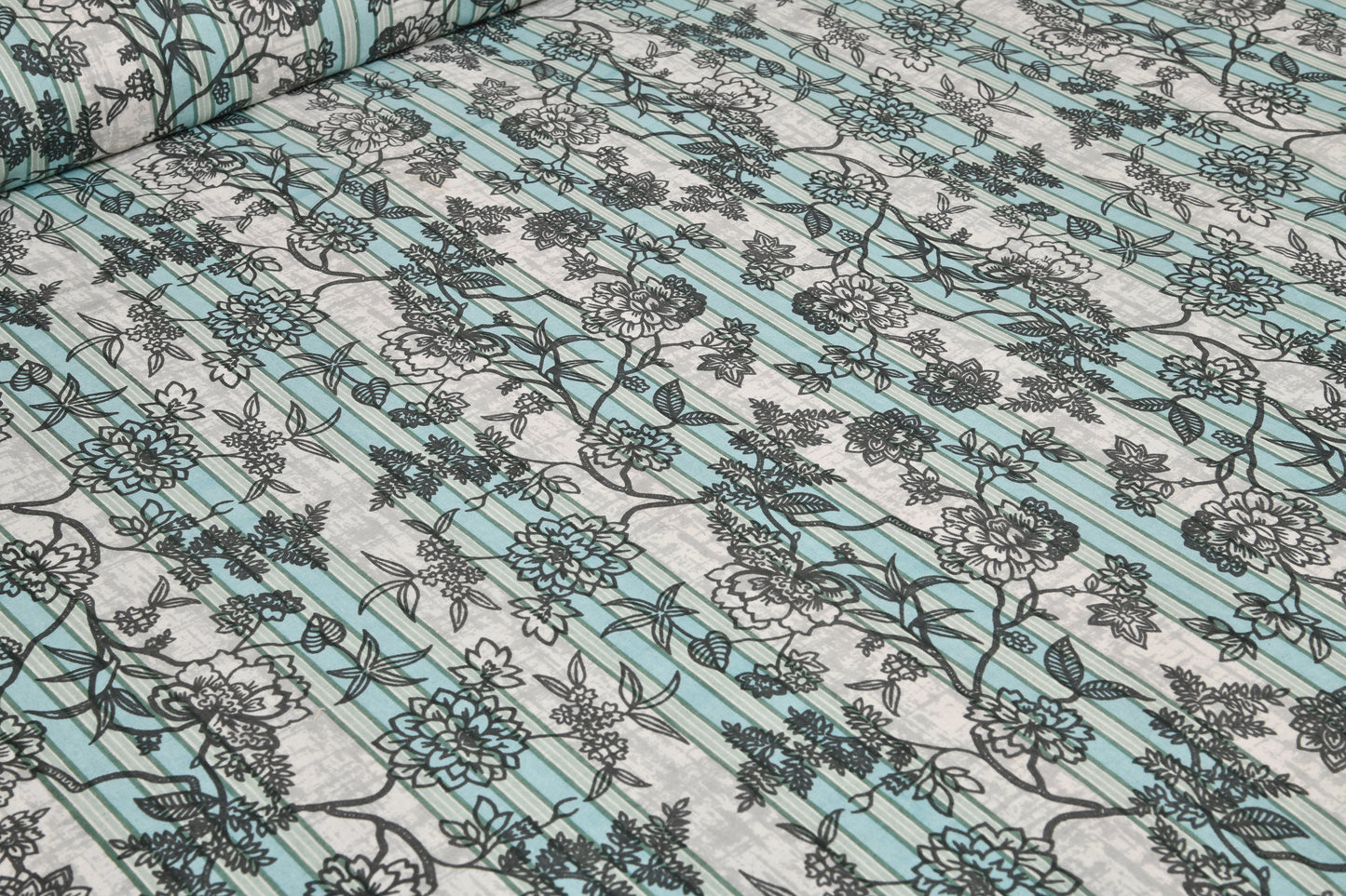 100/108 Spain Viscose Mix Super King Size Double Bedsheet with 2 Pillow Covers, Breathable & Comfortable - HLB30