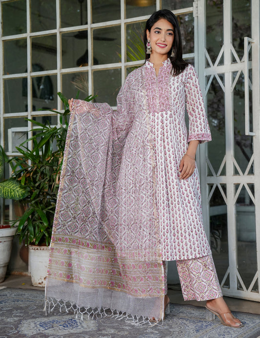 Hand Block Maroon Geo-Block A-Line Round Neck Kurta Set with Floral Buti with Kota-Doria Dupatta - HL104