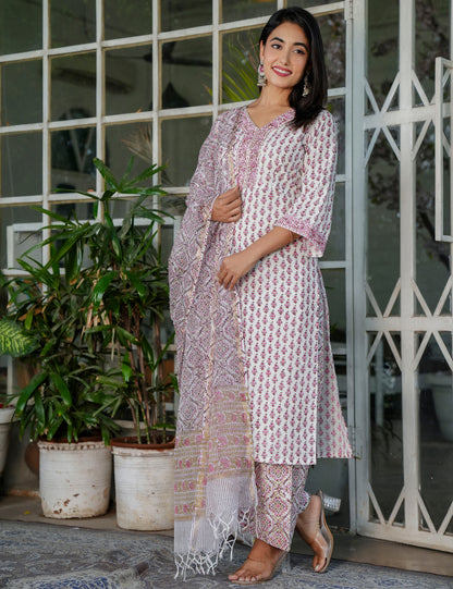 Ivory Maroon Buti Hand Block Cotton V-neck Kurta Set with Kota Doria Dupatta - HL105