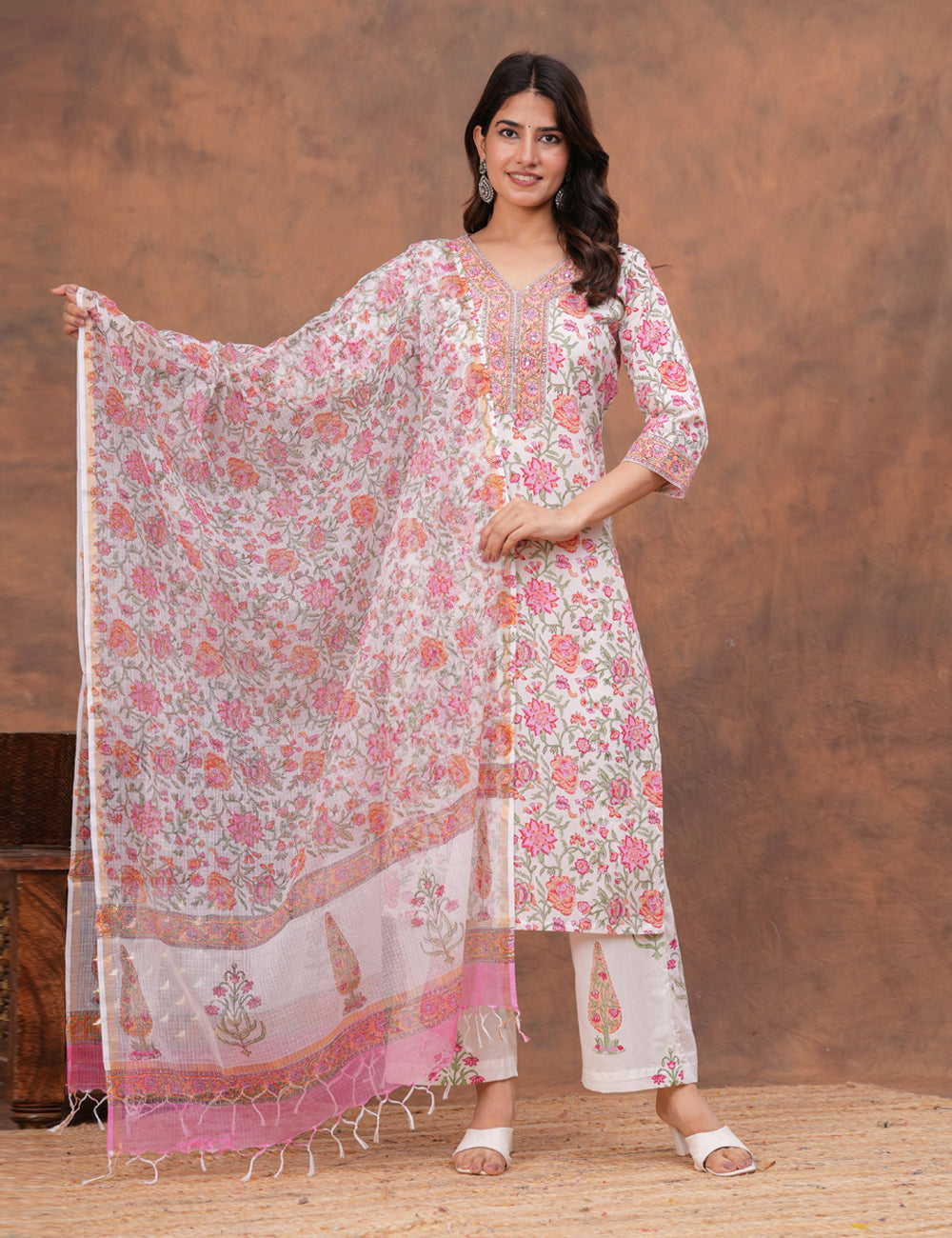 All-over floral print in shades of pink, peach Hand-Block Printed Cotton Kurta Set with Kota Doria Dupatta - HL151