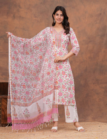 All-over floral print in shades of pink, peach Hand-Block Printed Cotton Kurta Set with Kota Doria Dupatta - HL151