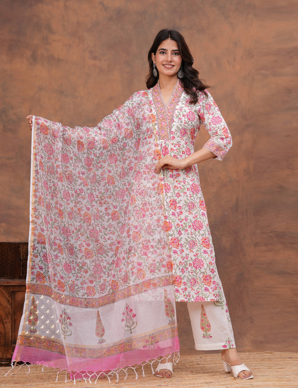 All-over floral print in shades of pink, peach Hand-Block Printed Cotton Kurta Set with Kota Doria Dupatta - HL152