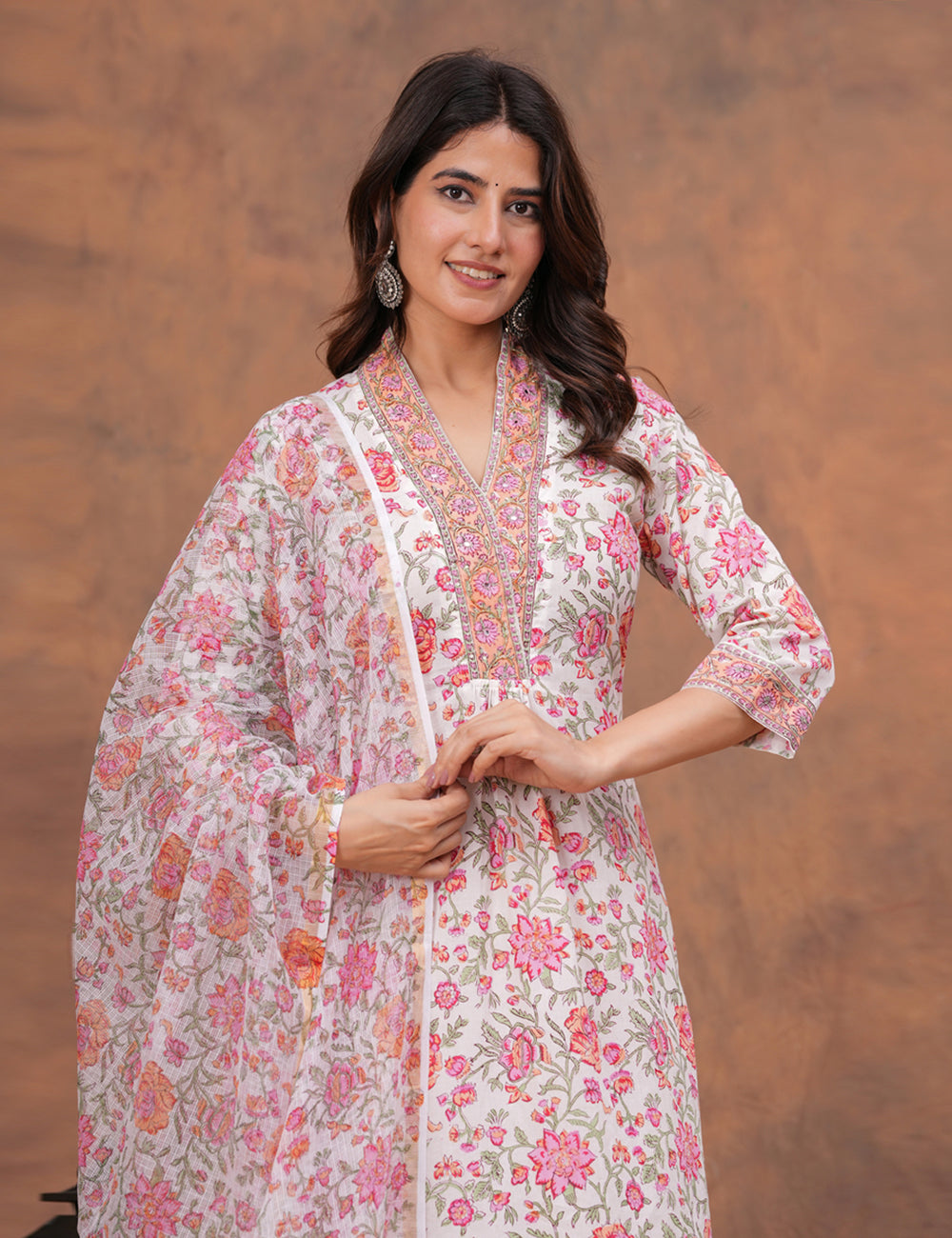 All-over floral print in shades of pink, peach Hand-Block Printed Cotton Kurta Set with Kota Doria Dupatta - HL152