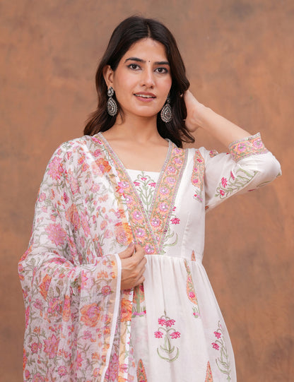 White base floral Hand-Block Printed Cotton Kurta Set with Kota Doria Dupatta - HL154