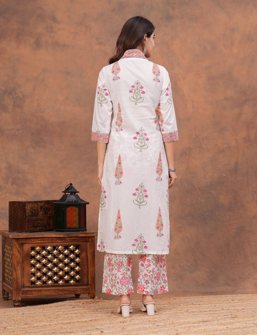 White base floral Hand-Block Printed Cotton Kurta Set with Kota Doria Dupatta - HL156