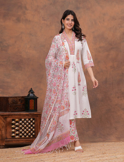 White base floral Hand-Block Printed Cotton Kurta Set with Kota Doria Dupatta - HL156