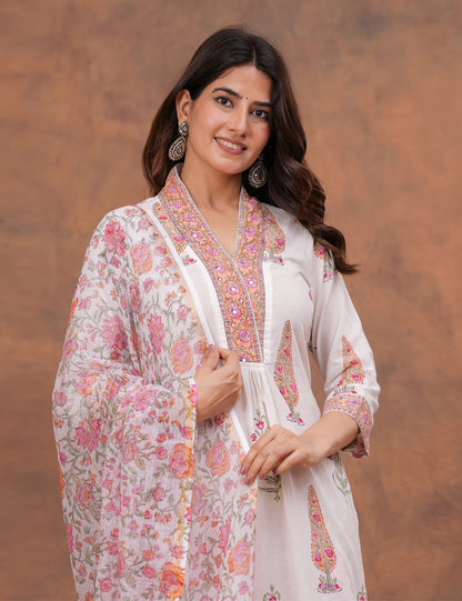 White base floral Hand-Block Printed Cotton Kurta Set with Kota Doria Dupatta - HL156