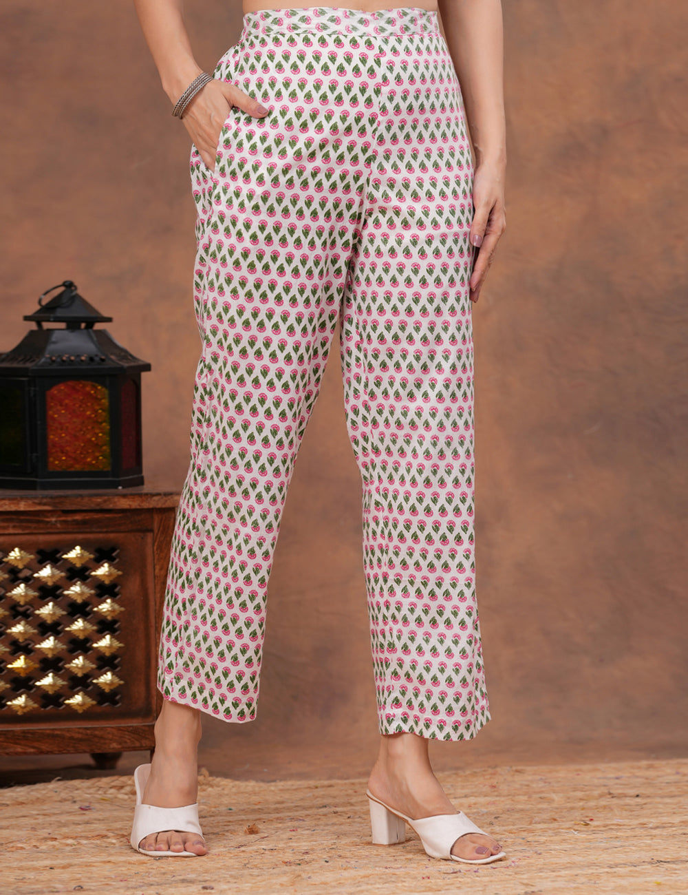 Floral buta motifs Hand-Block Printed A-Line Kurta Set - HL157