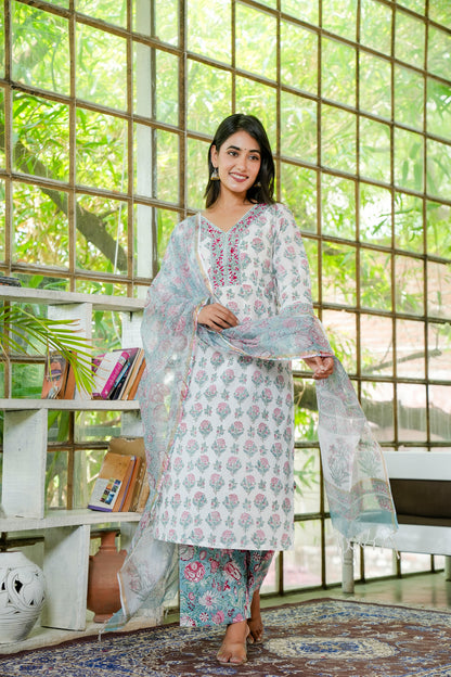 Hand Block Floral V-Neck Blushing Cotton Kurta Set with Kota Doria Dupatta - HL20