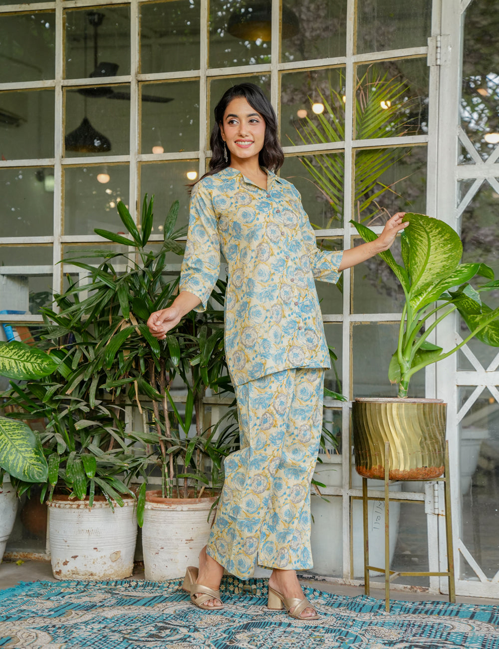 Large rose motifs Sanganeri Printed Relaxed Fit Cotton Co-ord Set - HL130