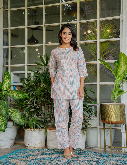 Modern and minimalist Sanganeri Printed Relaxed Fit Cotton Co-ord Set - HL131