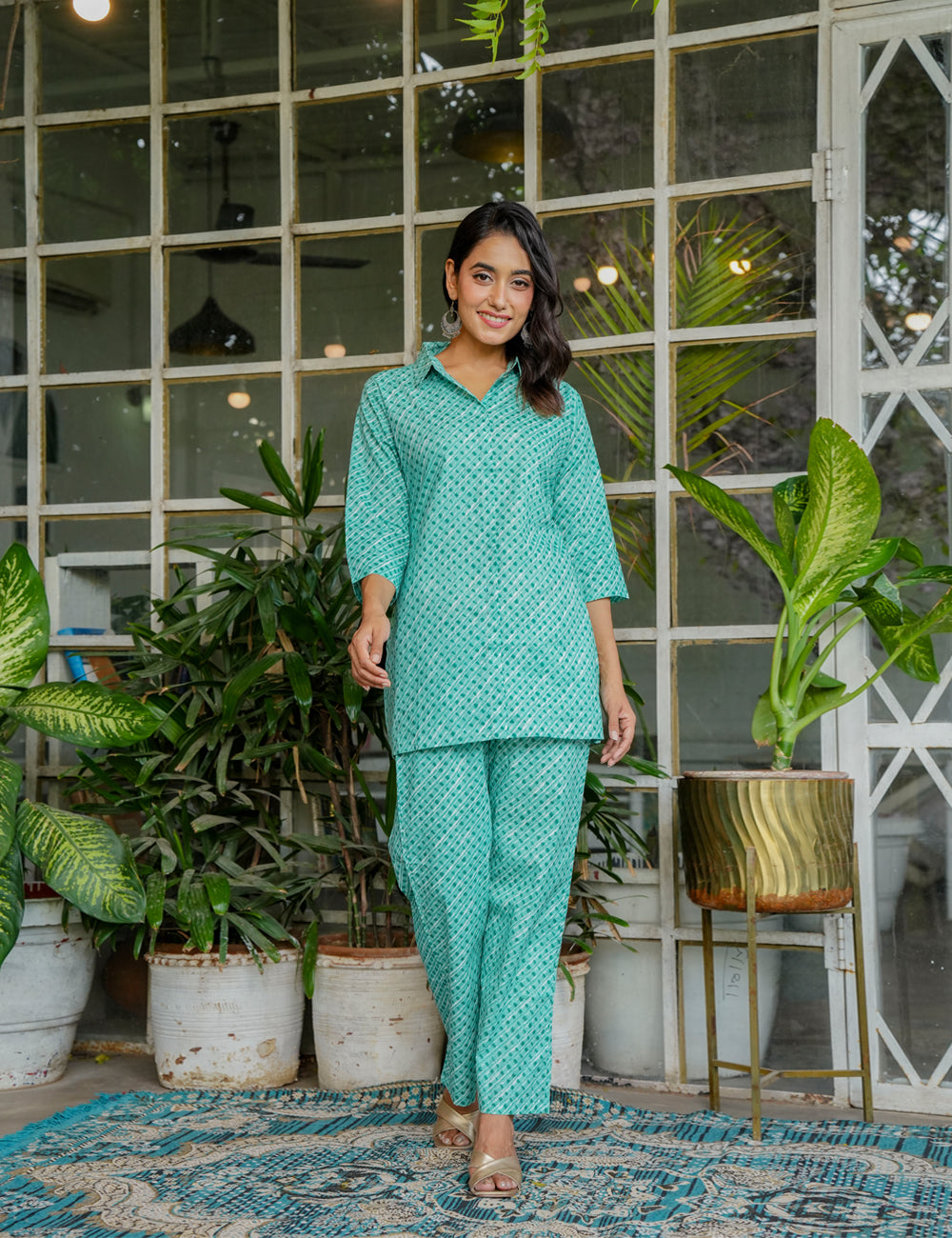 Diamond pattern in darker green and off-white Sanganeri Printed Cotton Co-ord Set - HL132