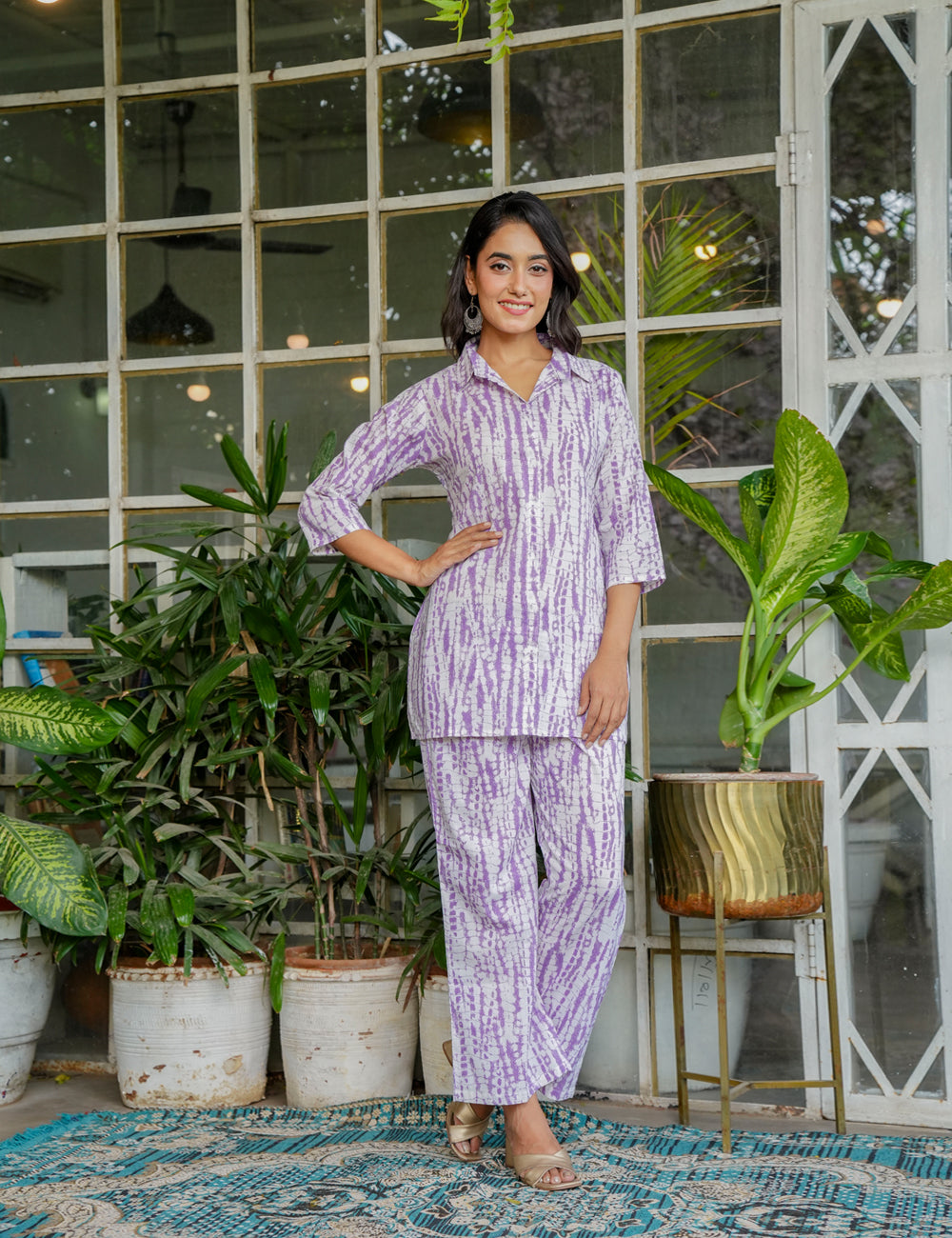 Lavender and white Sanganeri Printed Relaxed Fit V-slit Cotton Co-ord Set - HL133