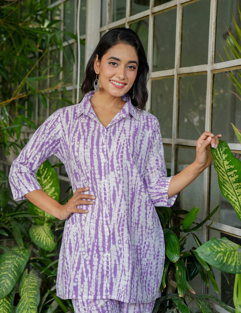 Lavender and white Sanganeri Printed Relaxed Fit V-slit Cotton Co-ord Set - HL133