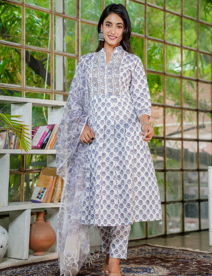 Floral Hand-Block Printed Cotton V- Slit Collared Neckline Kurta Set with Kota Doria Dupatta - HL34