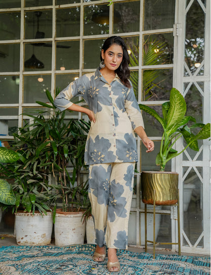 Smoky grey floral motifs Sanganeri Printed Relaxed Fit Cotton Co-ord Set - HL135