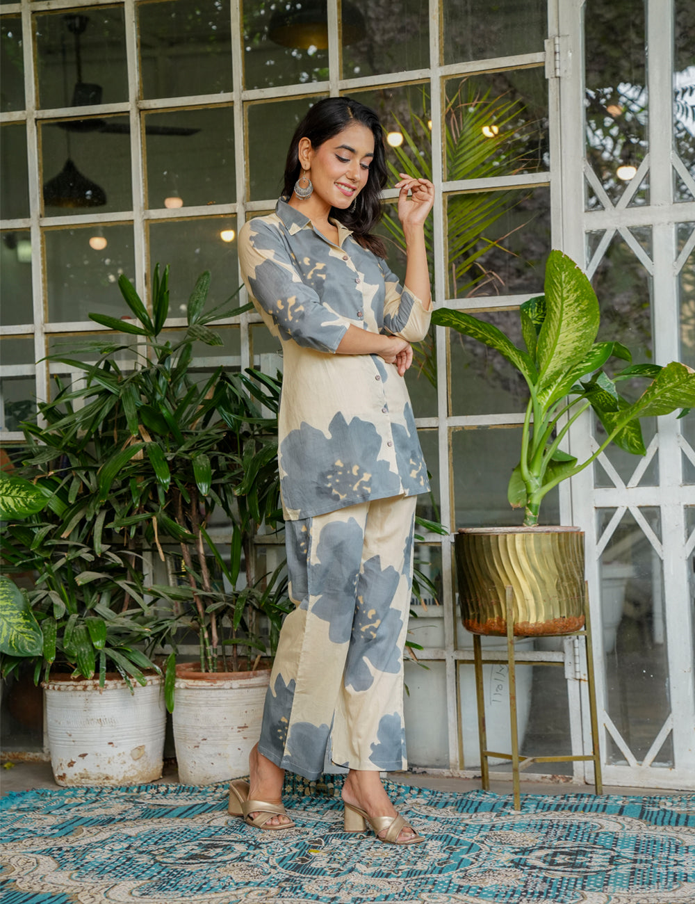 Smoky grey floral motifs Sanganeri Printed Relaxed Fit Cotton Co-ord Set - HL135