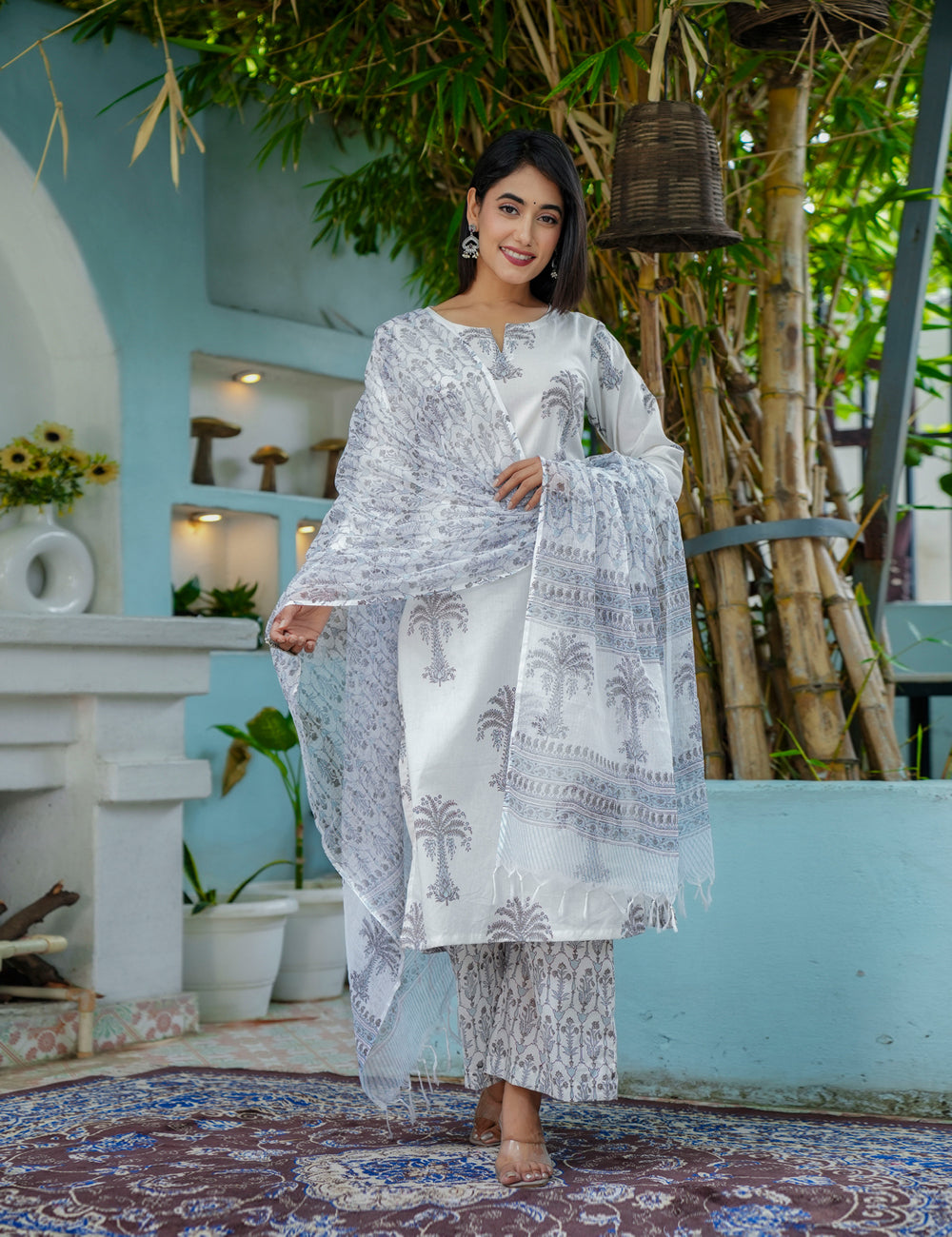 Silver Palm hand-block printed cotton kurta set with round neck and Kota Doria dupatta. - HL48
