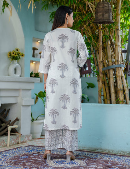 Silver Palm hand-block printed cotton kurta set with round neck and Kota Doria dupatta. - HL48