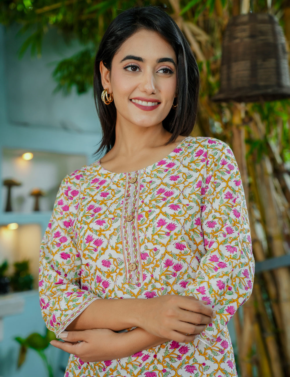 Lattice Bloom Hand-Block Floral Printed Cotton Short Kurti - HL59