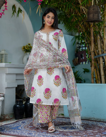 Pink Floral Bootas Hand Block Straight Cut Roundneck Kurta Set with Kota Doria Dupatta - HL72