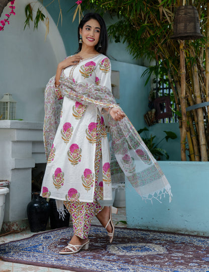 Pink Floral Bootas Hand Block Straight Cut Roundneck Kurta Set with Kota Doria Dupatta - HL72