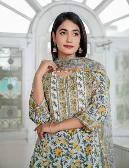 Hand Block Sunflower Motif Traditional Cotton Rounded square Neckline Kurta Set with Kota Doria Dupatta - HL89