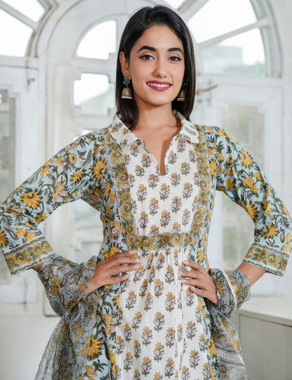 Hand Block Sunflower Motif Traditional Cotton V-slit Neckline Kurta Set with  Slight Stand Collar with Kota Doria Dupatta - HL90