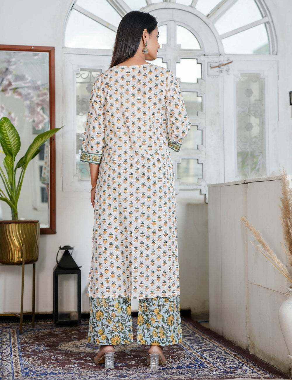 Hand Block Ivory Kurta with Earth-Tone Prints V-neckline Kurta Set with Kota Doria Dupatta - HL92